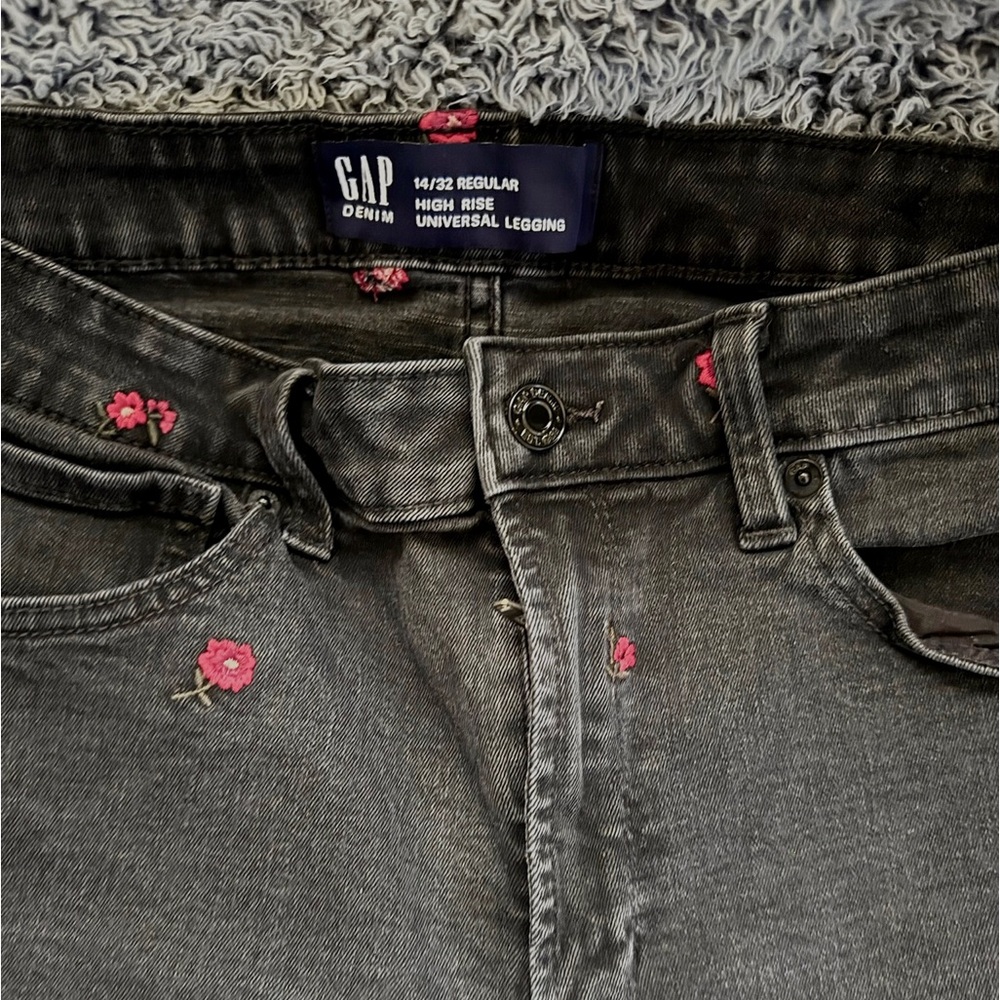 Gap Women’s Black Jeans